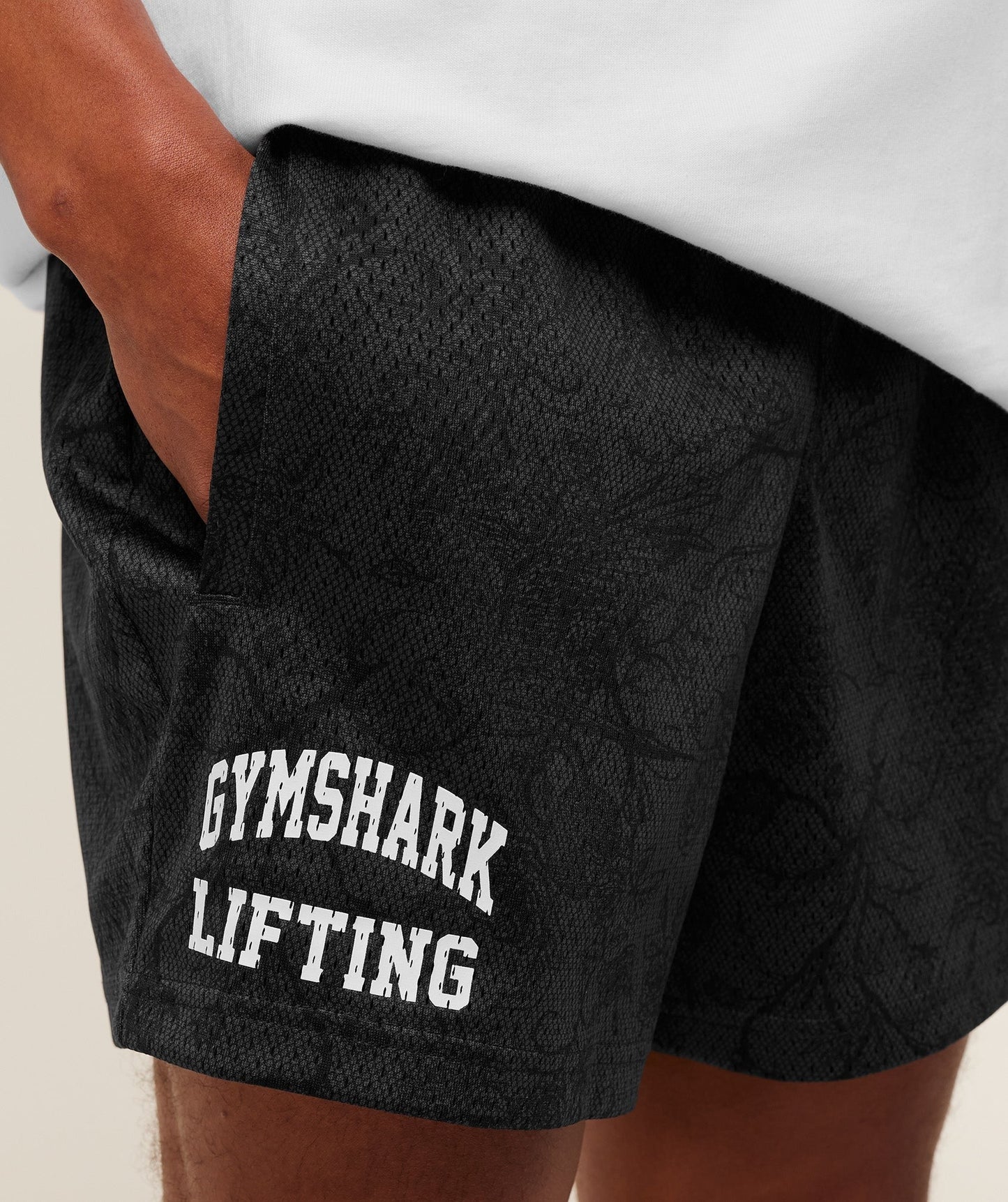 Gymshark Lifting Mesh 5" Shorts - Black/Grey