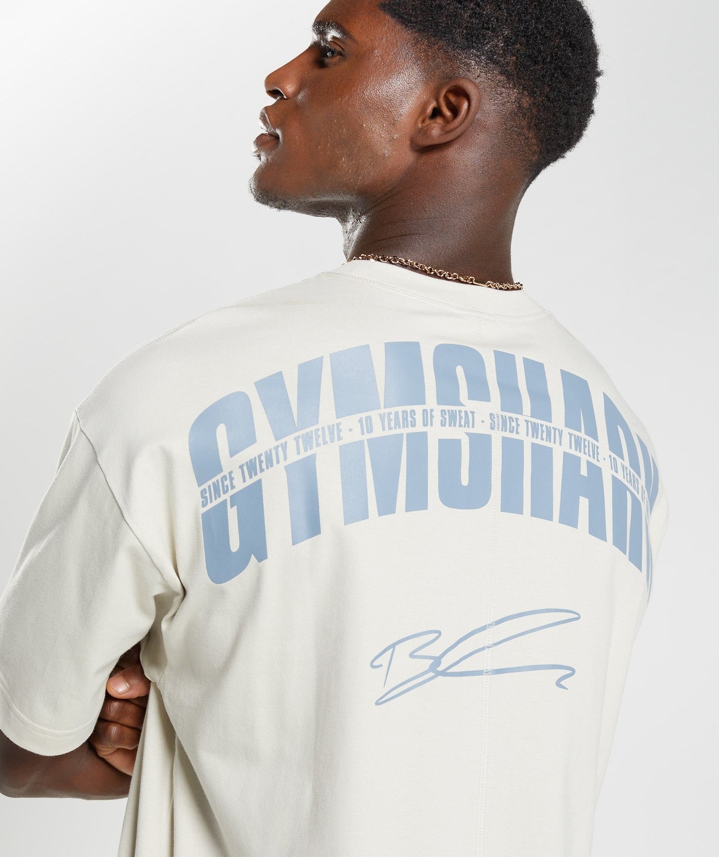 Gymshark GS10 Year Oversized T-Shirt - Chalky Grey
