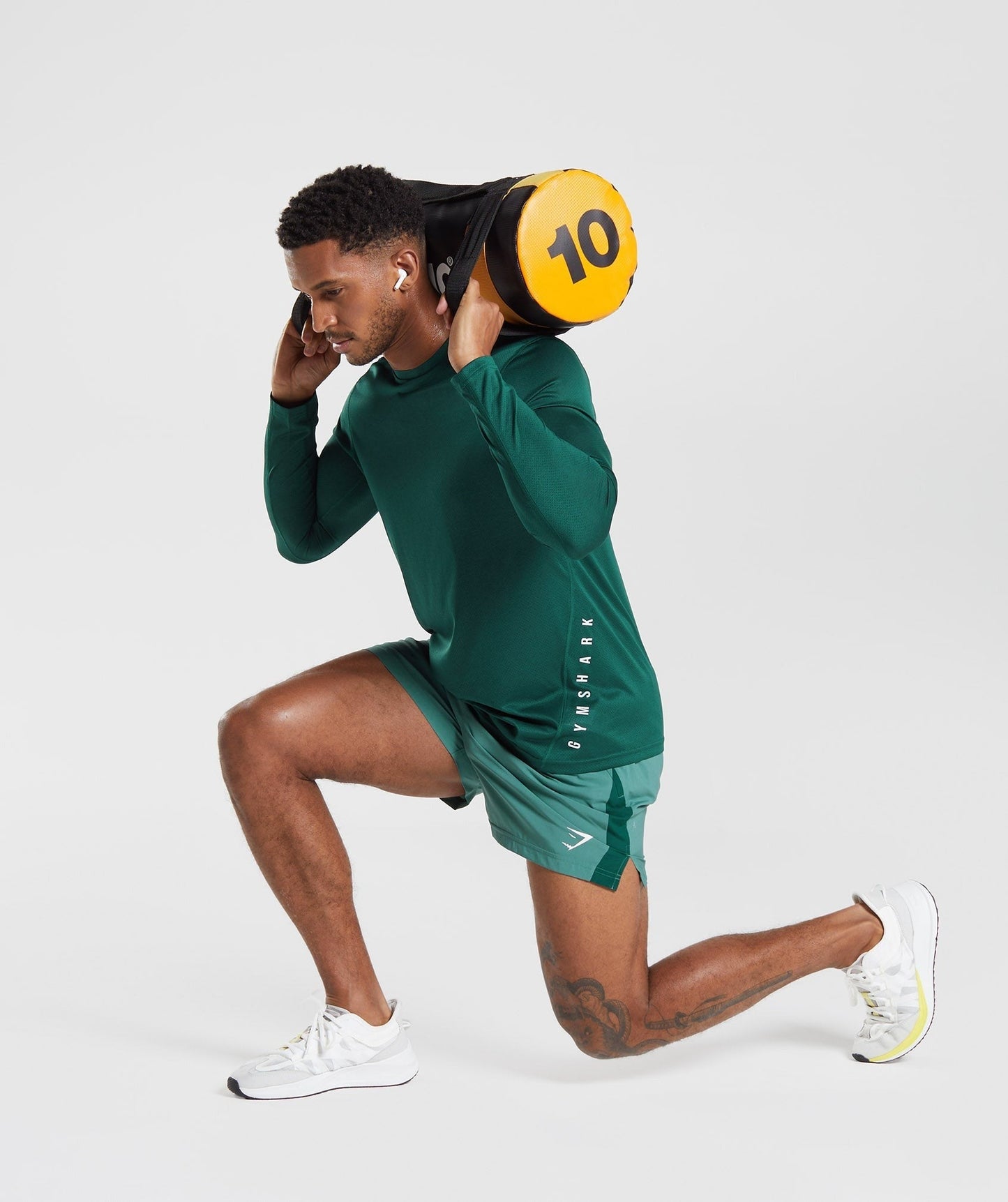 Gymshark Sport 5" Shorts - Hoya Green/Woodland Green