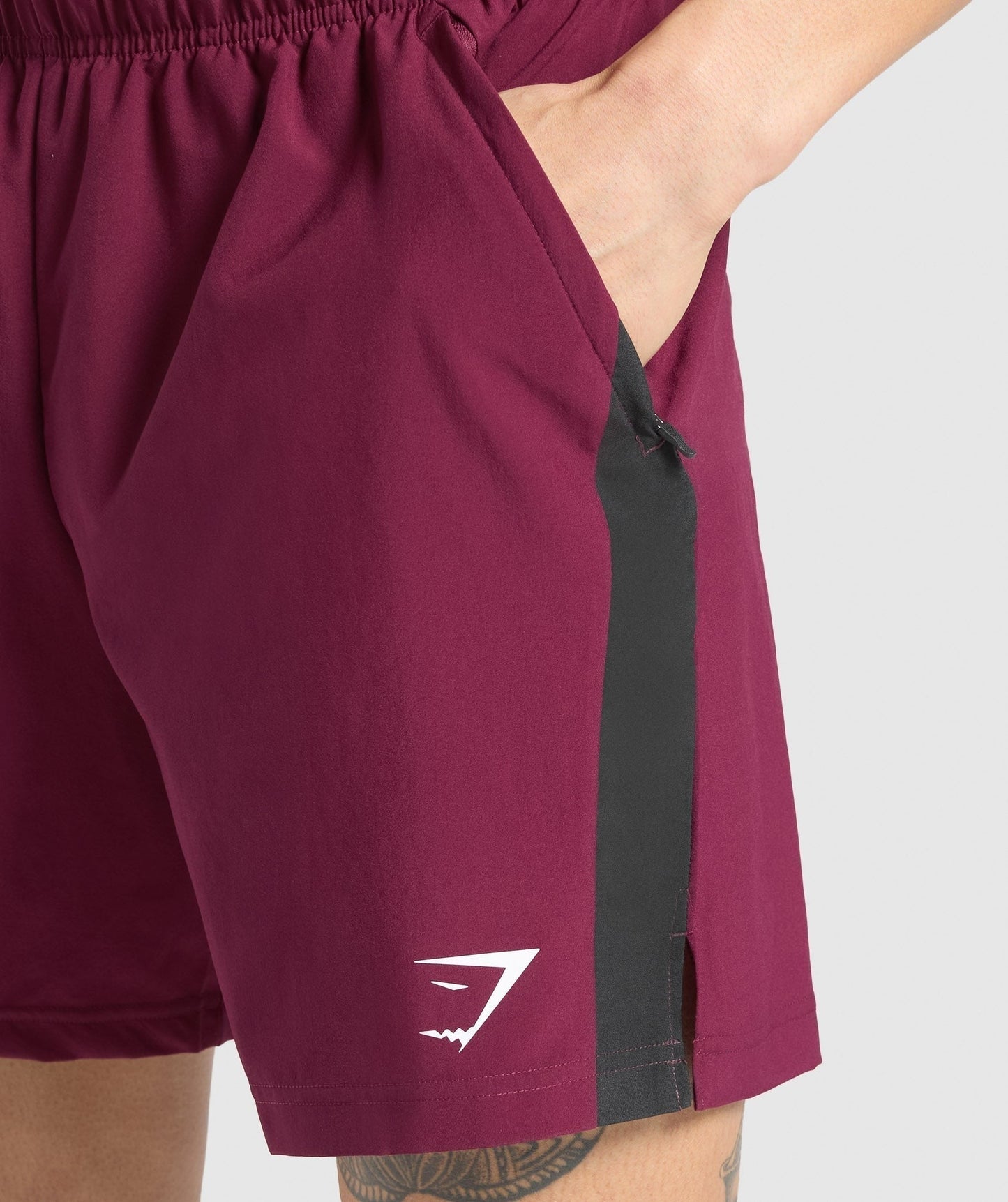 Gymshark Sport 7" Shorts - Strong Pink/Black