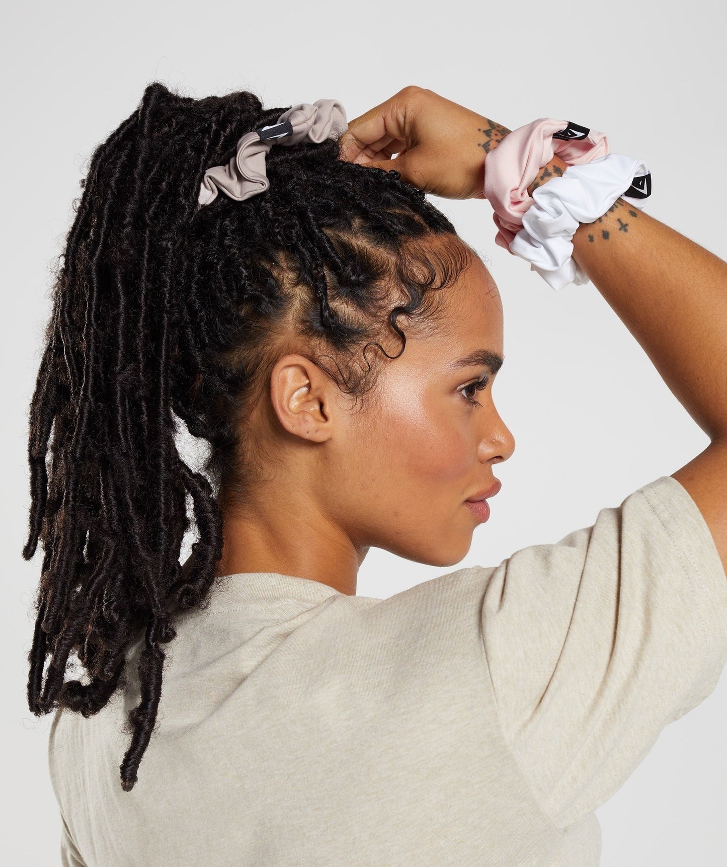 Gymshark Scrunchies 3pk - White/Blush Pink/Misty Pink