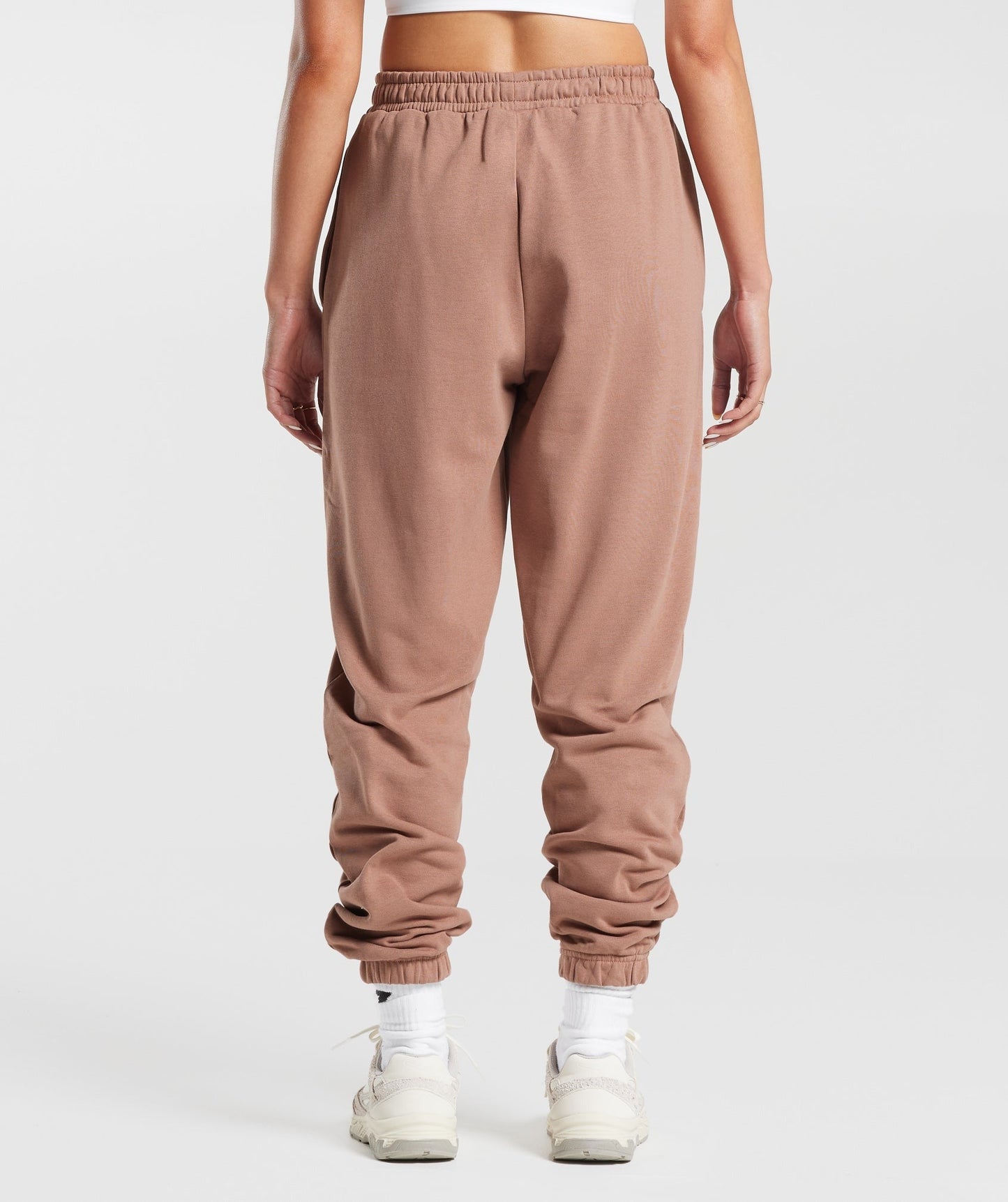 Gymshark Training Regular Fleece Joggers - Taupe Brown
