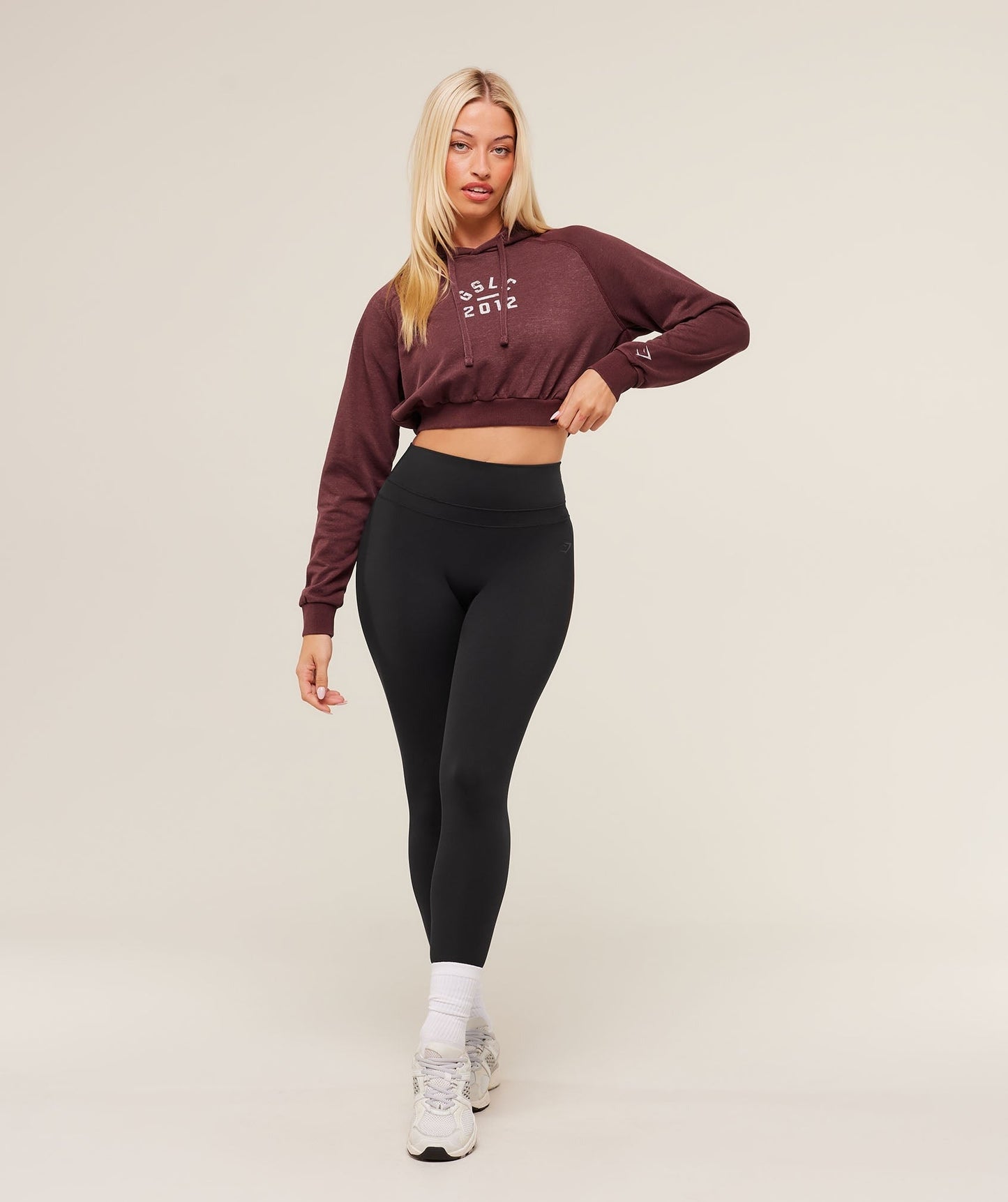 Gymshark Lifting Club 2012 Graphic Cropped Hoodie - Rich Maroon/Wash