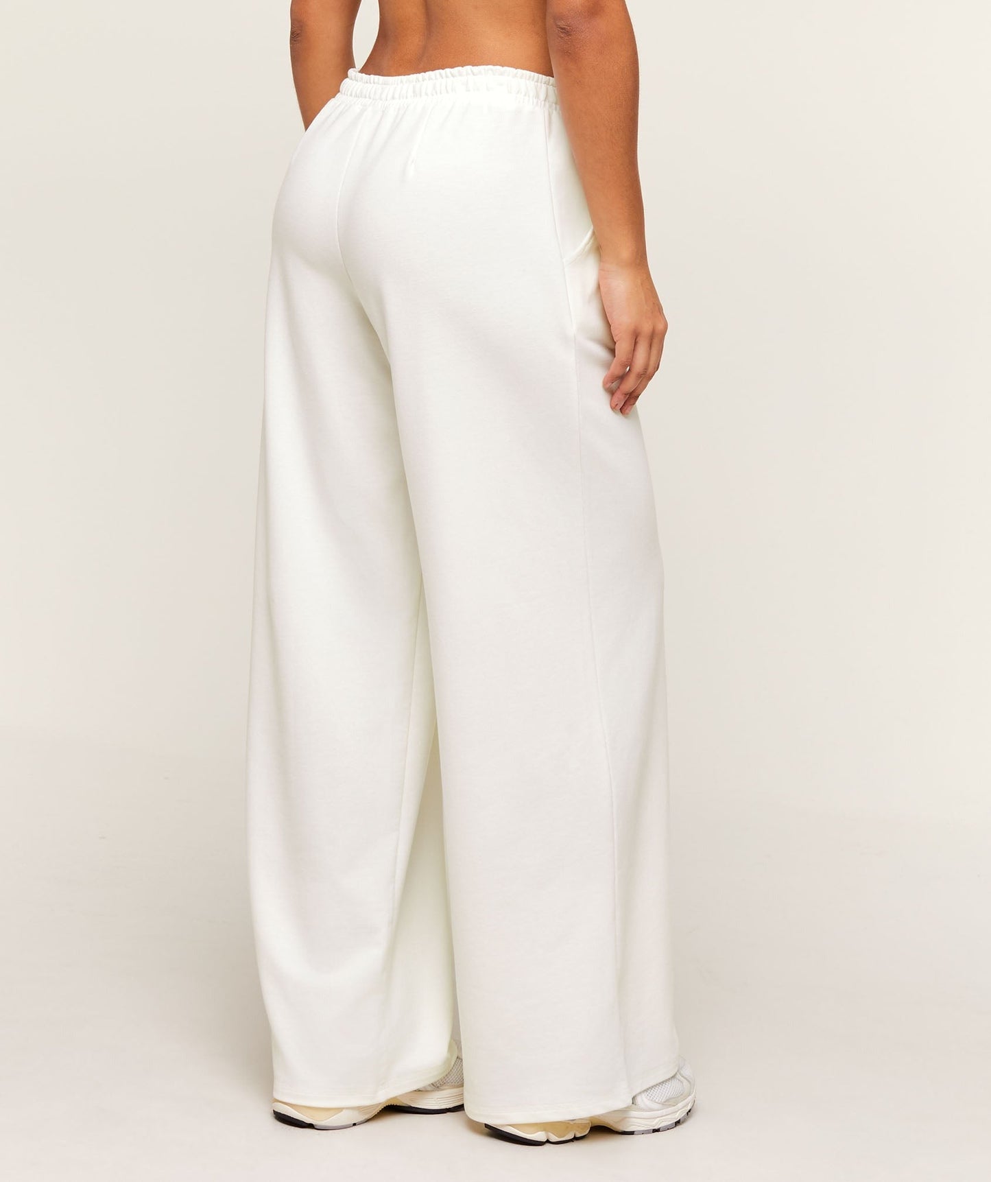 Gymshark Lightweight Wide Leg Pant Tall - Soft White