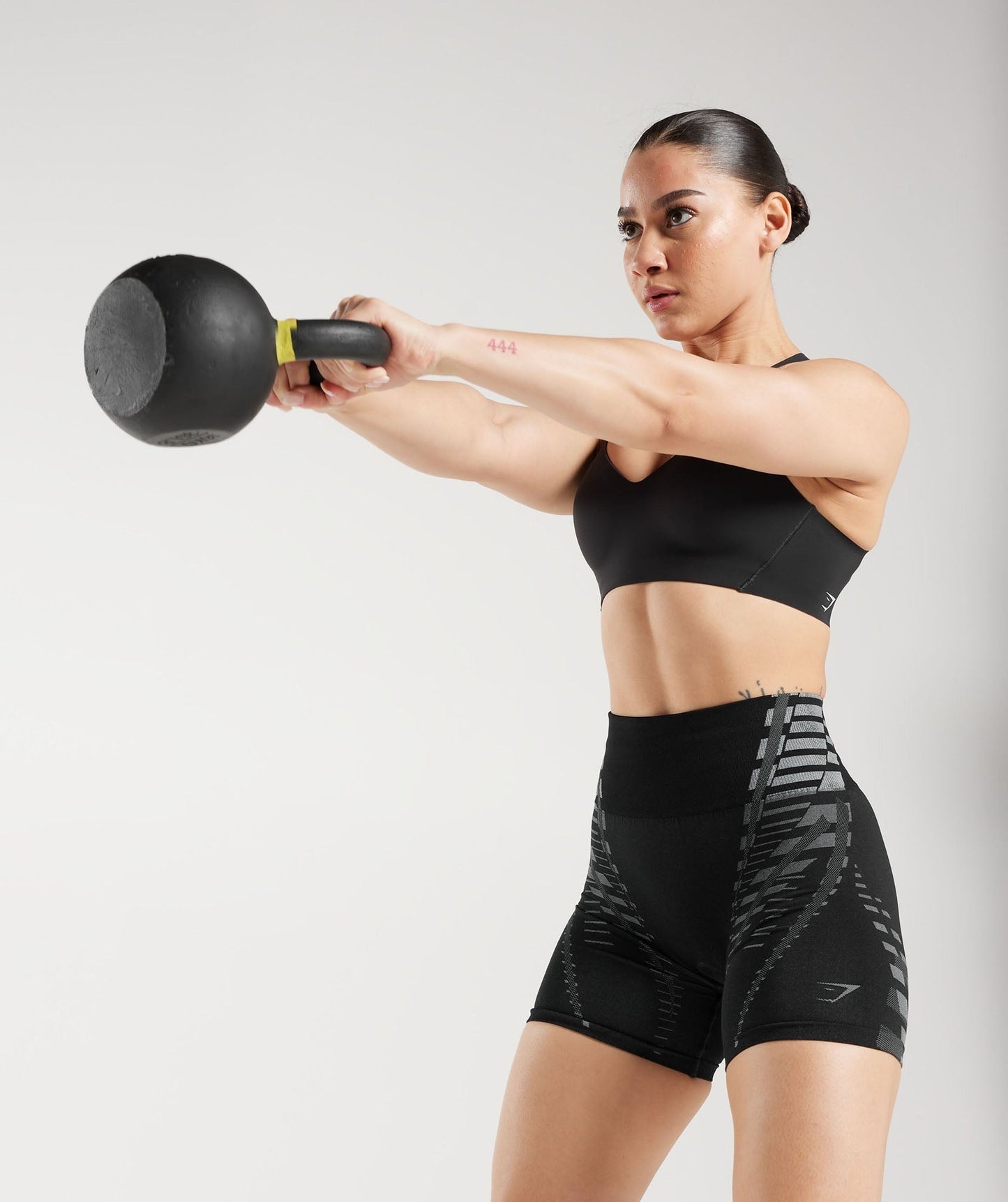 Gymshark Apex Limit Shorts - Black/Light Grey