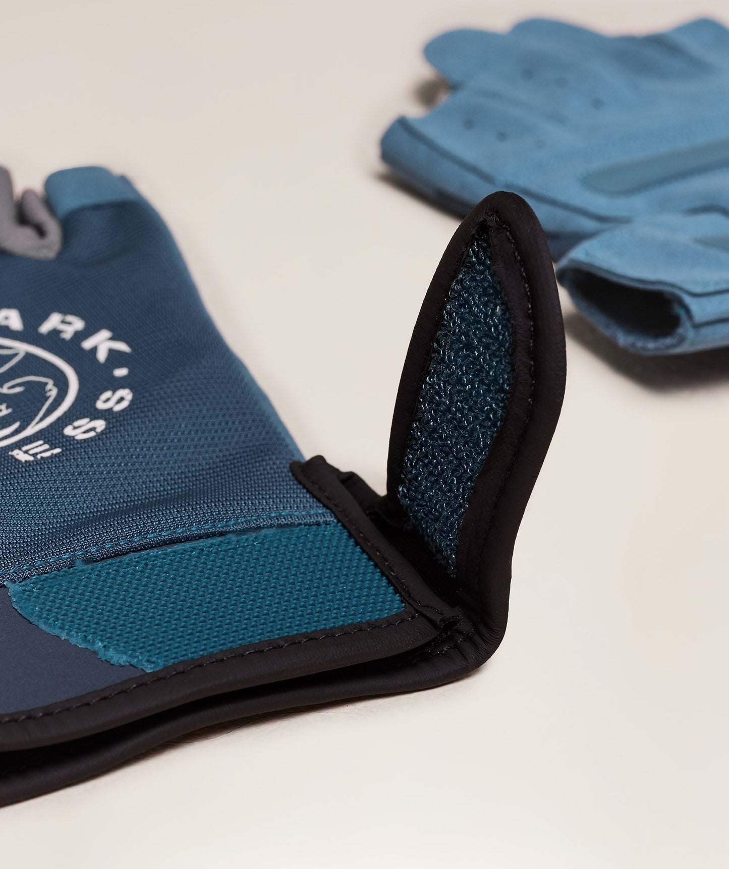Gymshark Legacy Lifting Gloves - Classic Blue