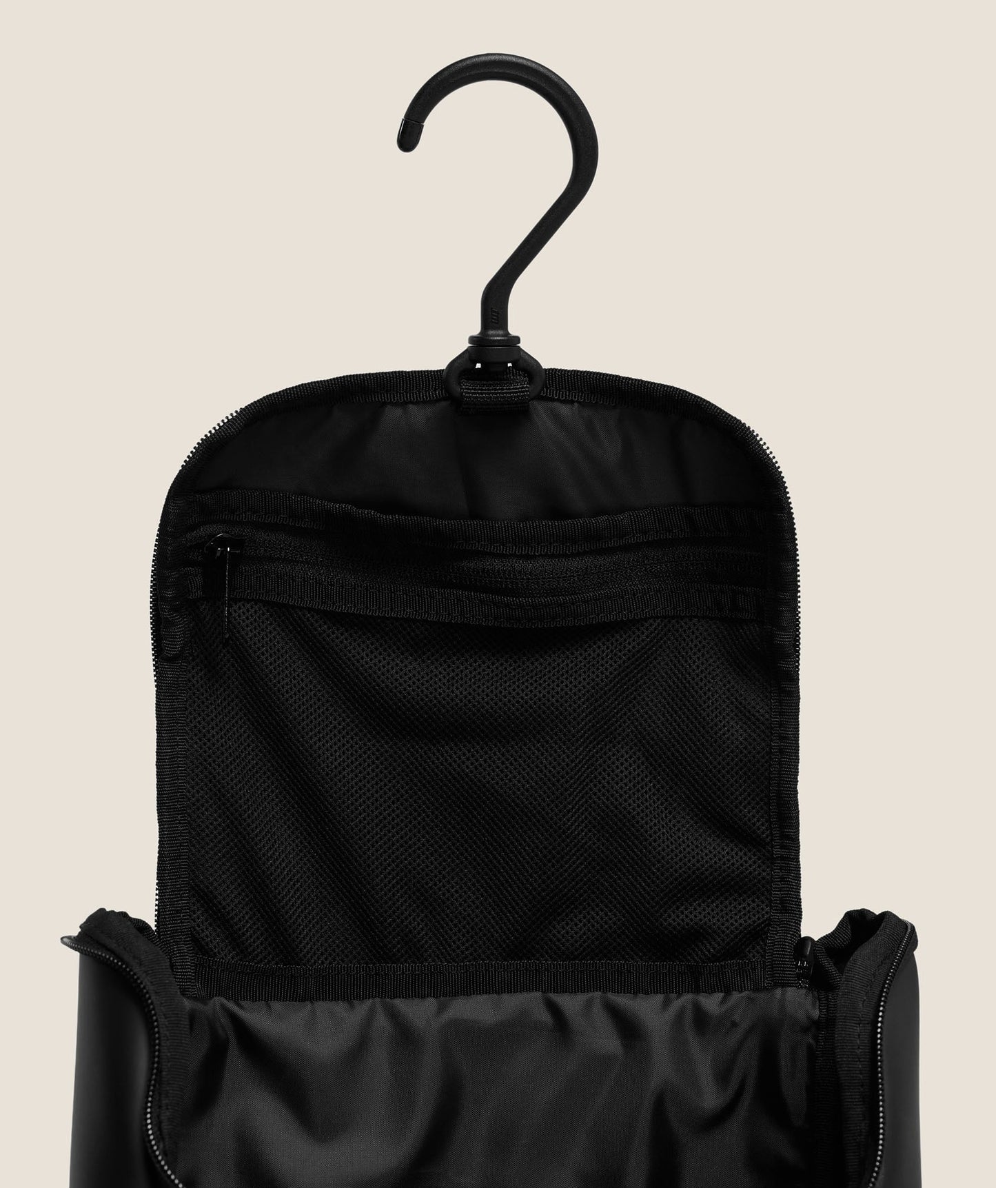 Gymshark Sleek Washbag - Black