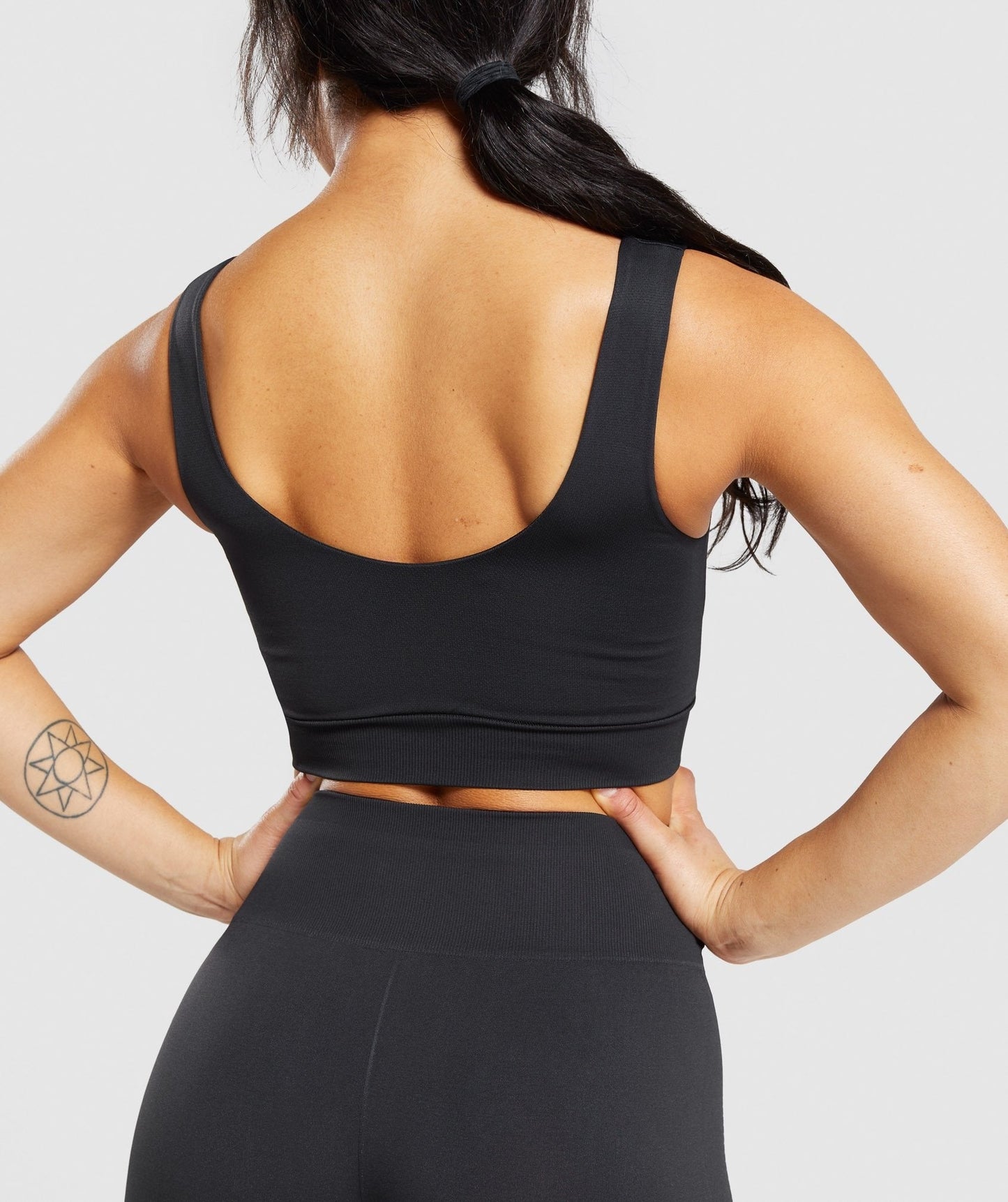 Gymshark Breeze Lightweight Seamless Sports Bra - Black