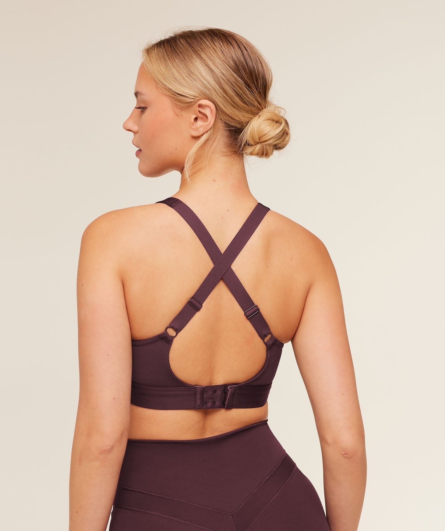 Gymshark High Support Ruched Sports Bra - Cherry Purple