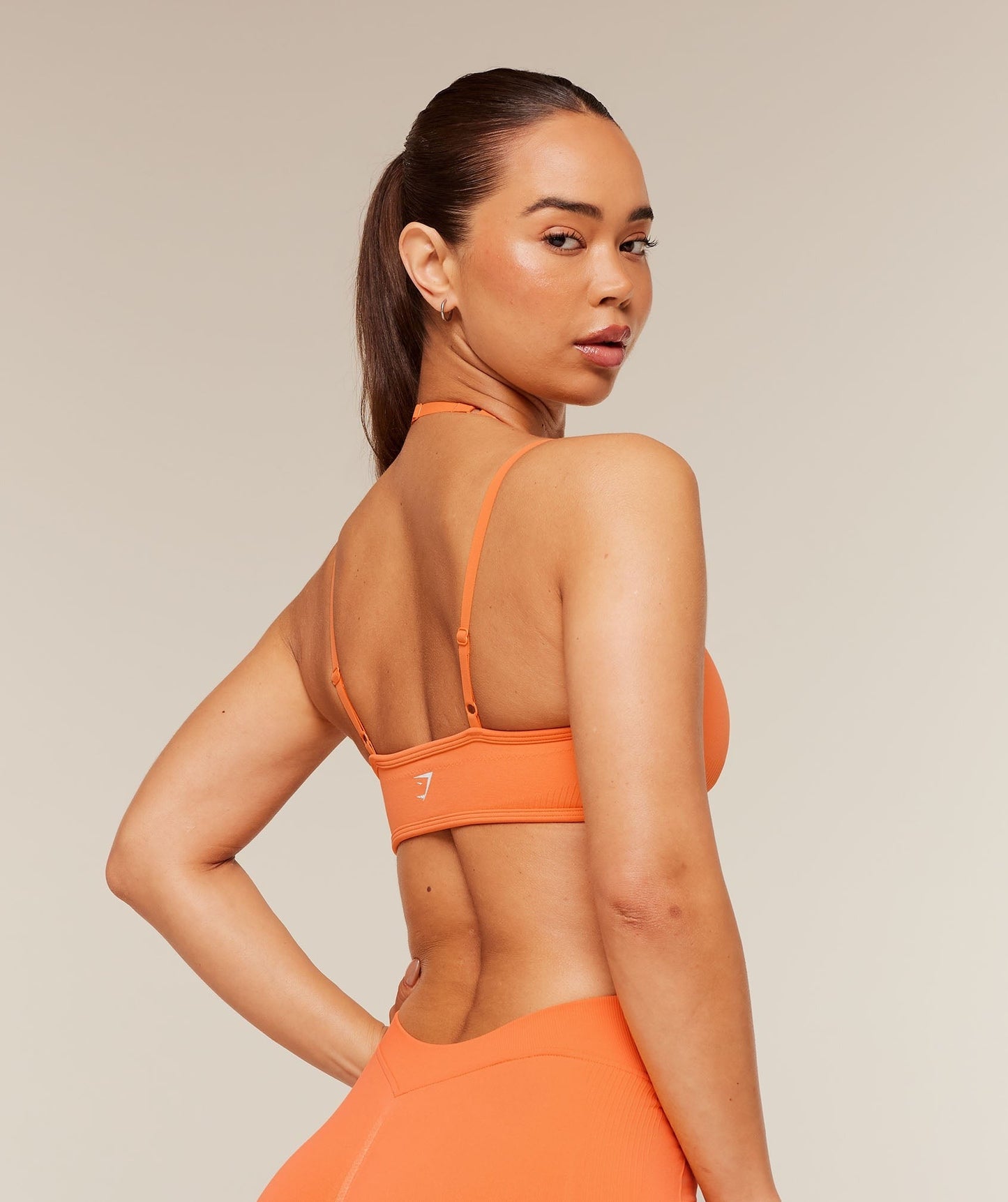 Gymshark x Bratz Light Support Sports Bra - Dayglow Peach