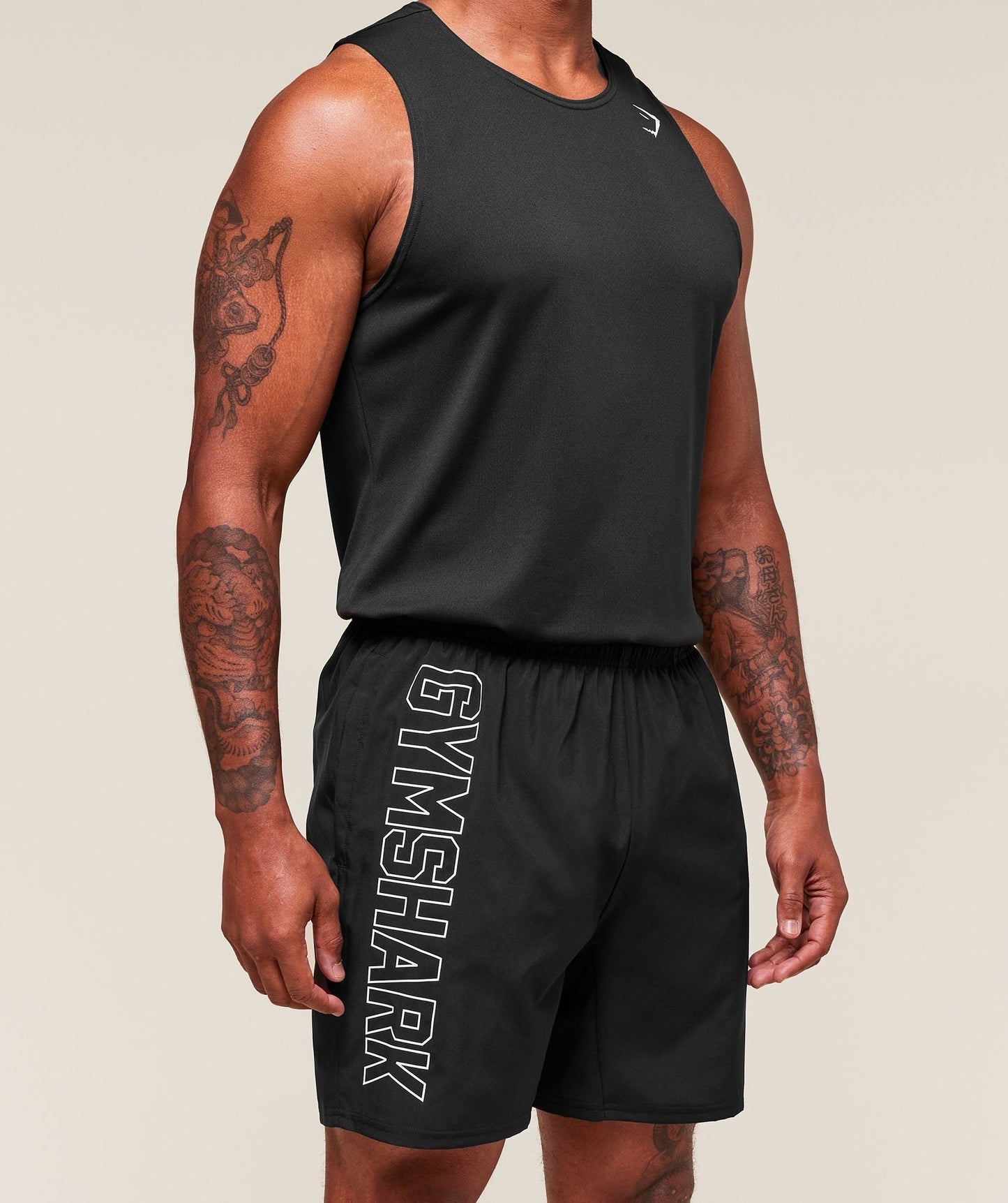 Gymshark Hybrid Athlete 7" Shorts - Black
