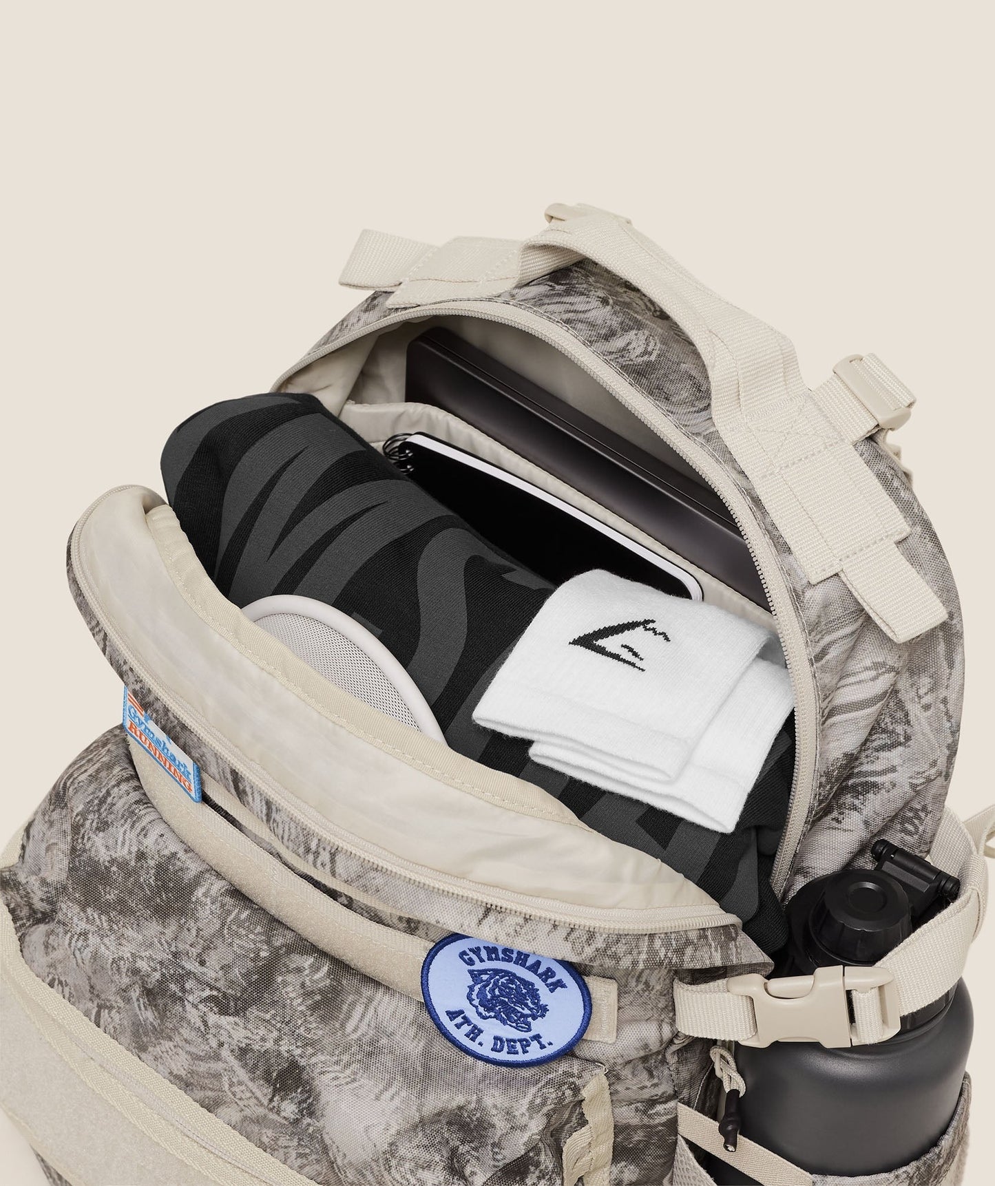 Gymshark Tactical Slouch Backpack - Pebble Grey