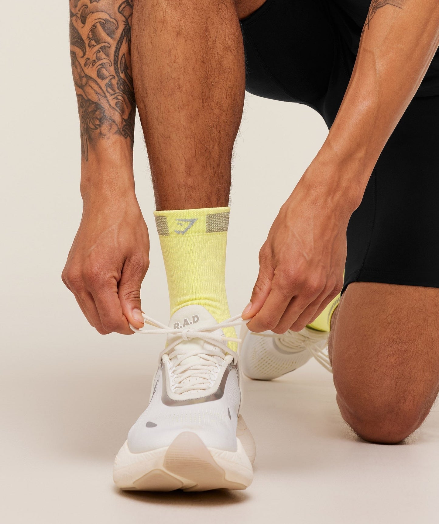 Gymshark Running Elite Crew Sock Single - Sorbet Yellow
