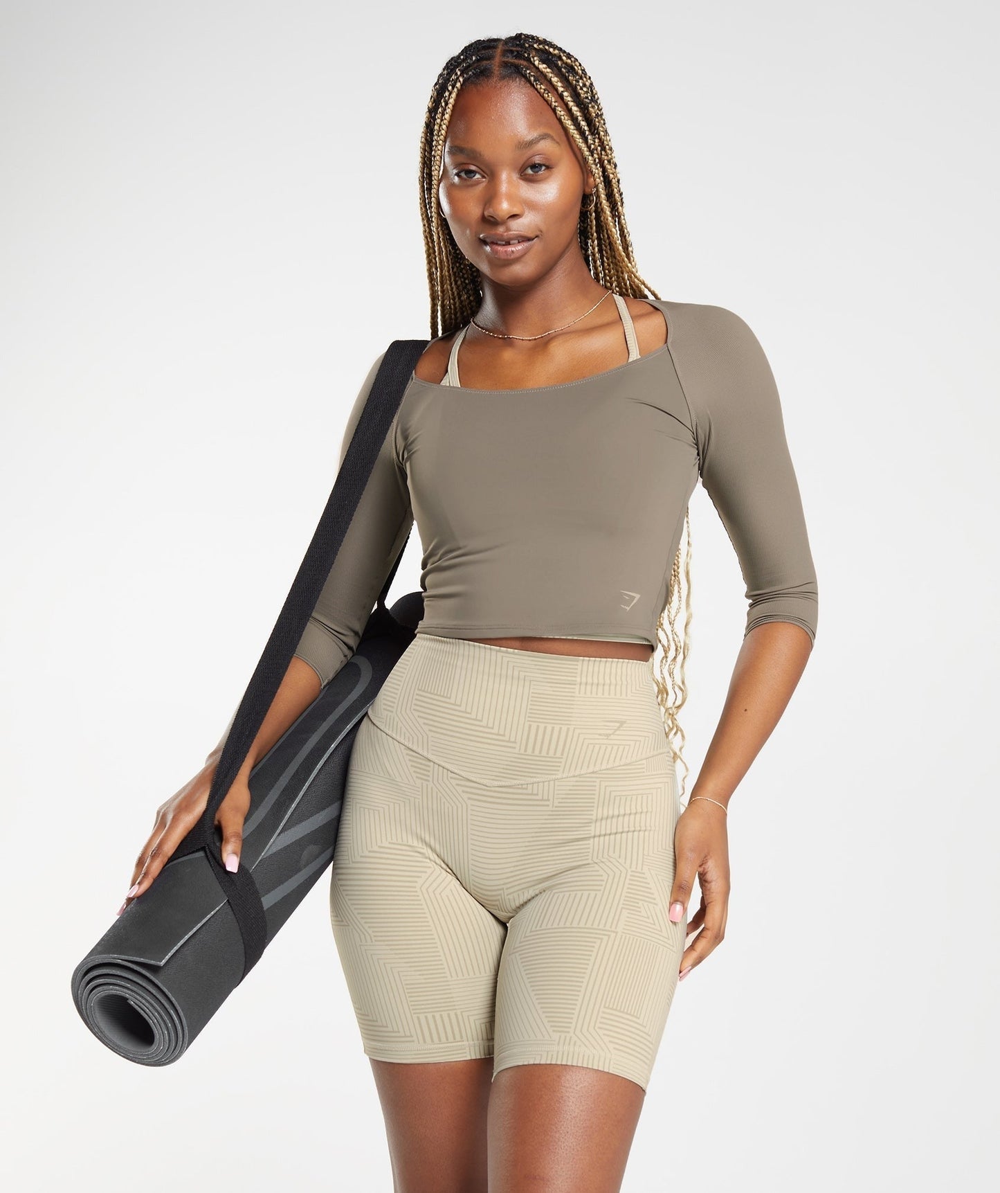 Gymshark Elevate 3/4 Sleeve Crop Top - Brushed Brown