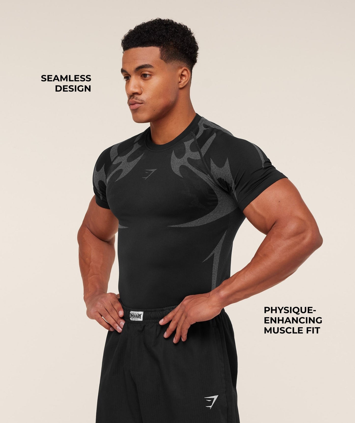Gymshark Storm Seamless T-Shirt - Black/Pitch Grey